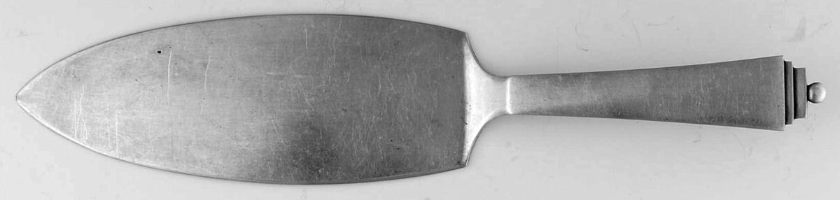 Pyramid (Sterling, 1927) Solid Piece Cake Server by Georg Jensen (Denmark)-1