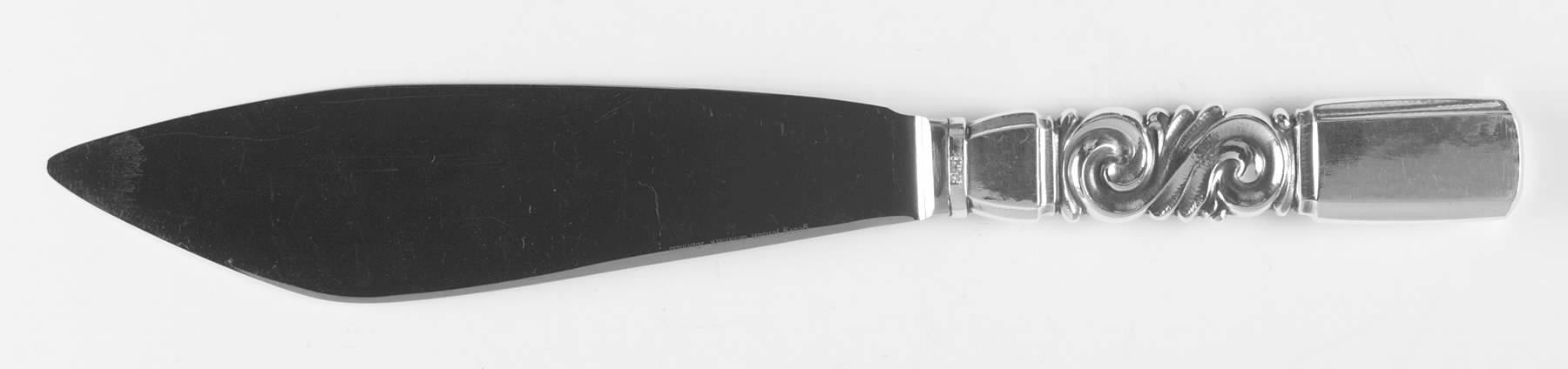 Scroll (Sterling, 1927) Cake Knife with Stainless Blade by Georg Jensen (Denmark)-1