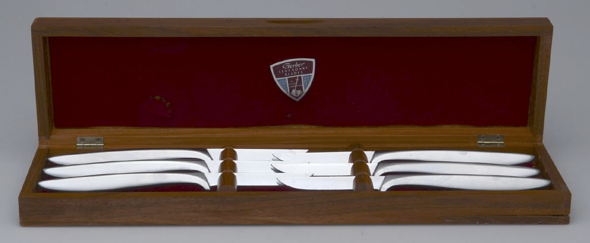 Presentation (Stainless) (Set of 6) Individual Steak Knives & Case by Gerber-1