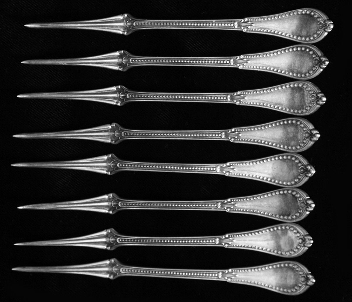 Beaded (Sterling, 1855, No Monograms) Solid Nut Pick by Gorham Silver-1