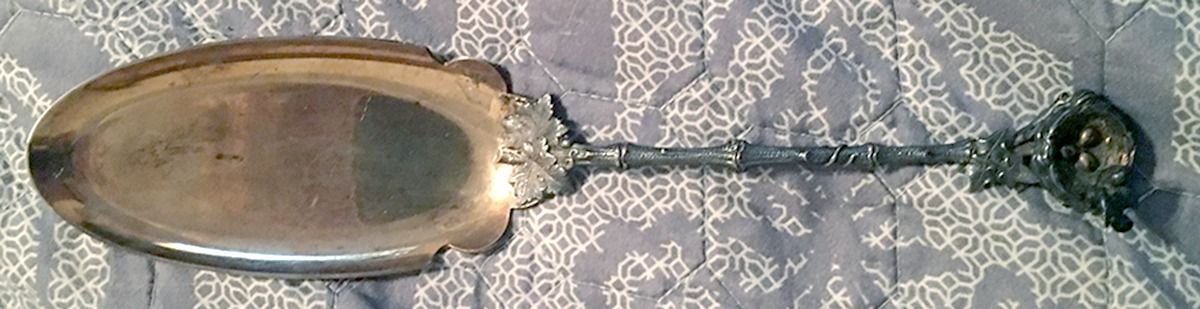Birds Nest (Sterling, 1865) Large Solid Ice Cream Server by Gorham Silver-1