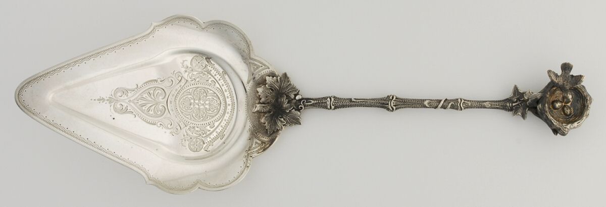 Birds Nest (Sterling, 1865) Large Solid Bright Cut Pie Knife by Gorham Silver-1