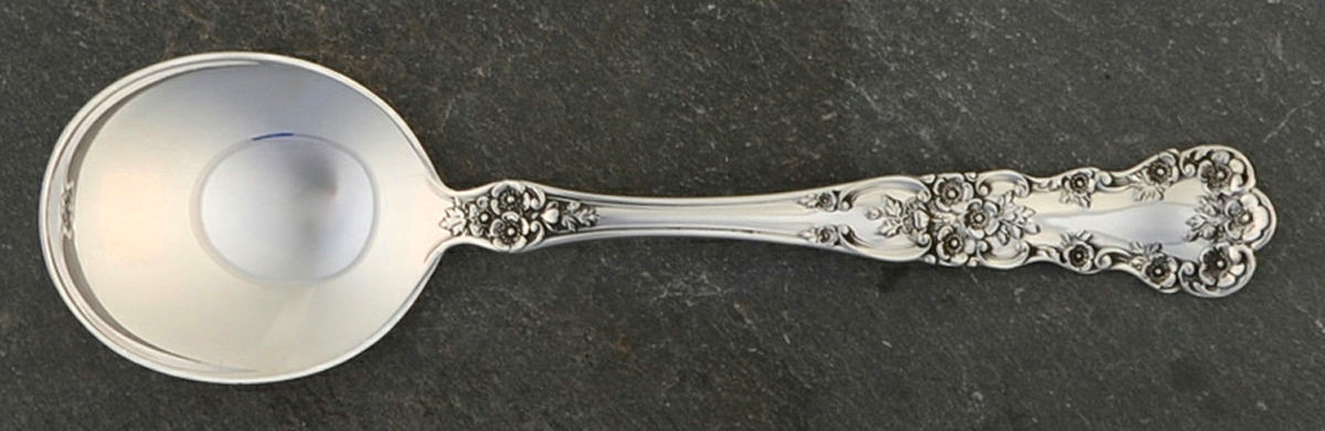 Buttercup (Sterling, Lion-Anchor-G, 1899, No Monos) Round Bowl Soup Spoon (Cream Soup) by Gorham Silver-1