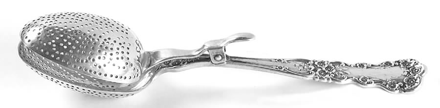 Buttercup (Sterling, Lion-Anchor-G, 1899, No Monos) Solid Individual Tea Ball Spoon by Gorham Silver-1