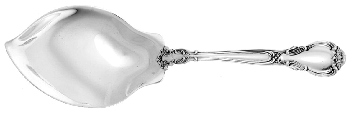 Chantilly (Sterling, 1895, Lion-Anchor-G, No Mono) Vegetable Serving Spoon (Solid) by Gorham Silver-1