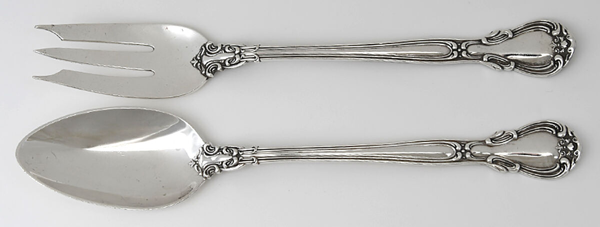 Chantilly (Sterling, 1895, Lion-Anchor-G, No Mono) Set-Chop/Serving-Solid/2 Pc by Gorham Silver-1