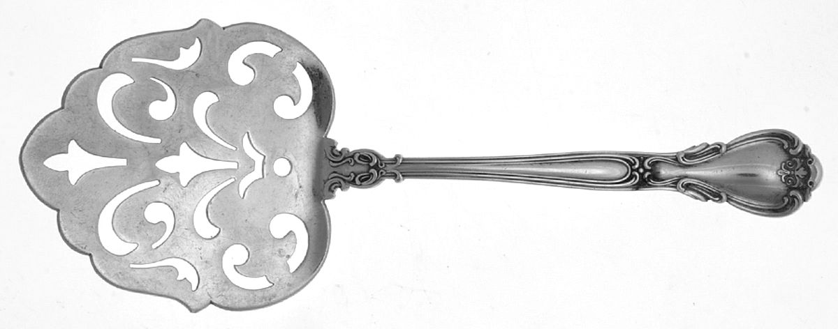 Chantilly (Sterling, 1895, Lion-Anchor-G, No Mono) Small Tomato Server,  Solid Piece by Gorham Silver-1