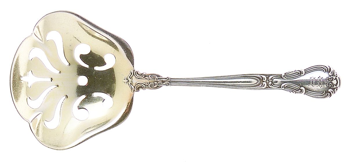 Chantilly (Sterling, 1895, Lion-Anchor-G, No Mono) Solid Bon Bon Spoon by Gorham Silver-1