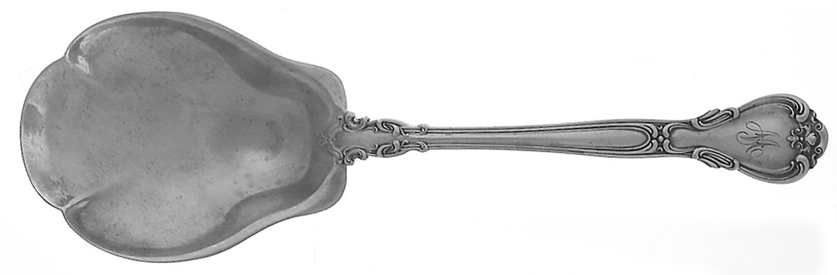 Chantilly (Sterling, 1895, Lion-Anchor-G, No Mono) Large Solid Shell Berry/Casserole Spoon by Gorham Silver-1