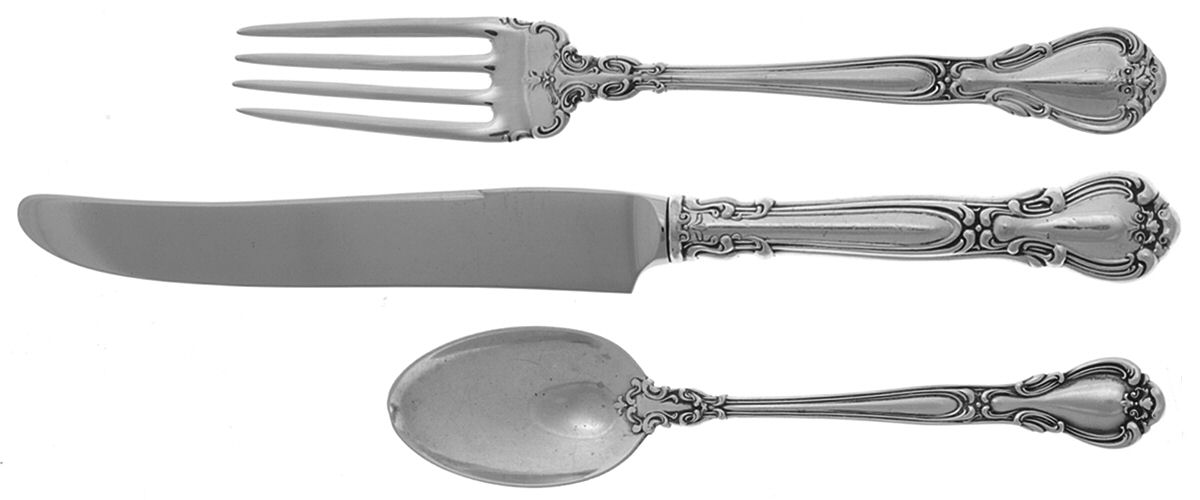 Chantilly (Sterling, 1895, Lion-Anchor-G, No Mono) 3-Piece Youth Set (Stnls Knife, SolidFork & Spoon) by Gorham Silver-1