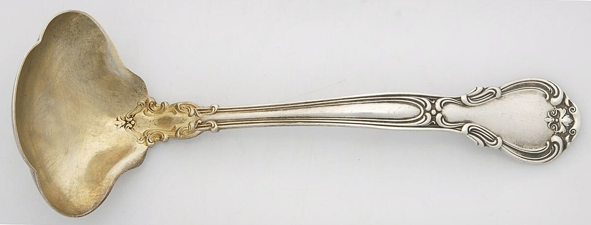 Chantilly (Sterling, 1895, Lion-Anchor-G, No Mono) Solid Gravy Ladle by Gorham Silver-1
