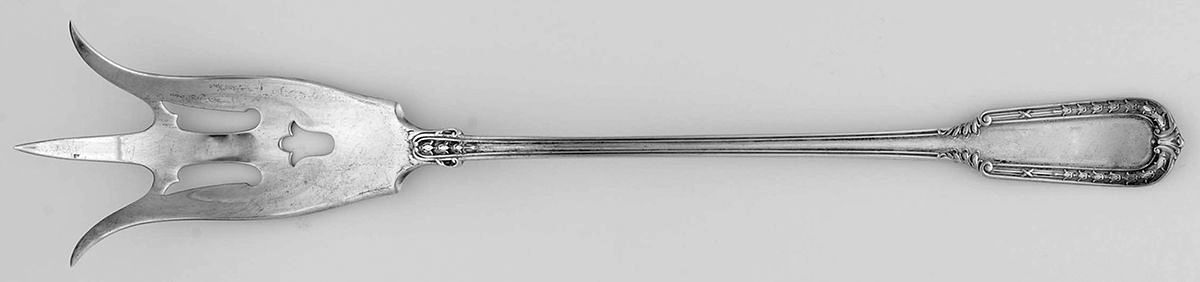 Chesterfield (Sterling, 1908) Large Lettuce Serving Fork by Gorham Silver-1