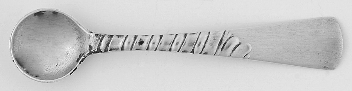 Colonial (Sterling, 1885) Individual Salt Spoon by Gorham Silver-1