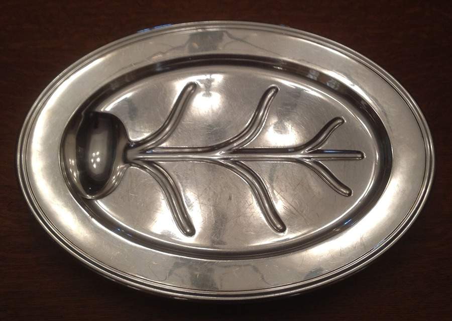 Colonial (Silverplate, Hollowware) 20" 4 Toed Meat Platter with Well by Gorham Silver-1