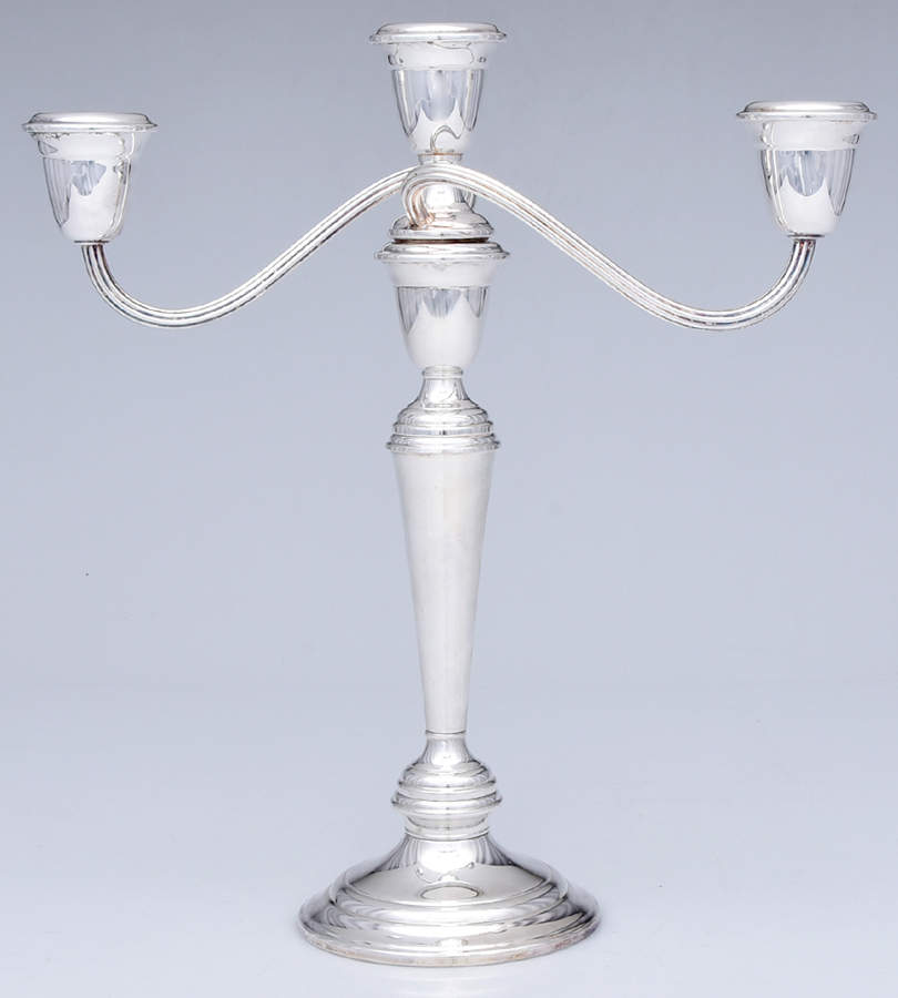 Colonial (Silverplate, Hollowware) Medium 3-Light Candelabra by Gorham Silver-1
