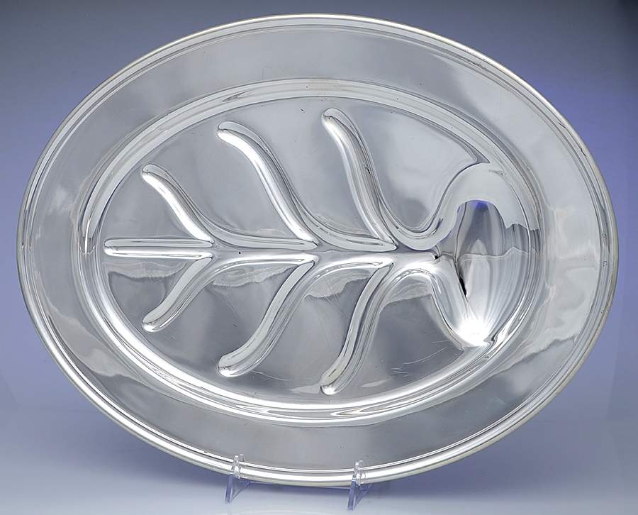 Colonial (Silverplate, Hollowware) 18" 4 Toed Meat Platter with Well by Gorham Silver-1