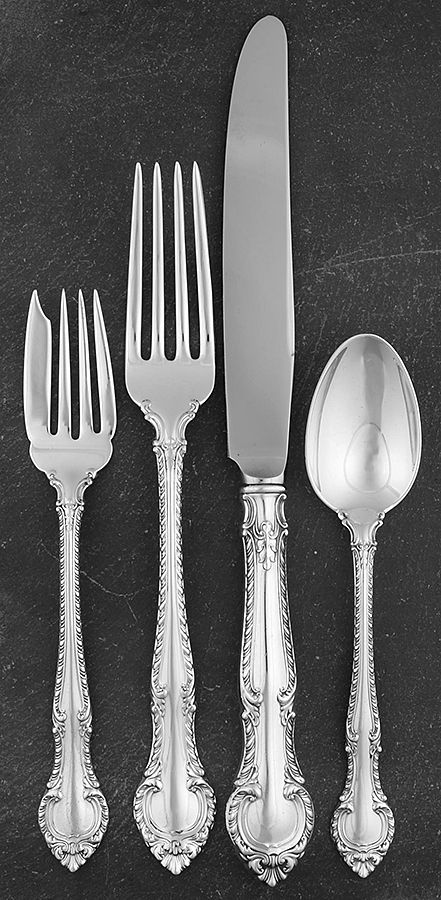 English Gadroon (Sterling, 1939, No Monos) 4 Piece Dinner Size Setting by Gorham Silver-1