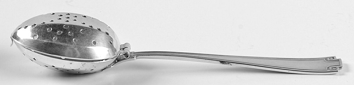Etruscan (Sterling, 1913) Solid Individual Tea Ball Spoon by Gorham Silver-1