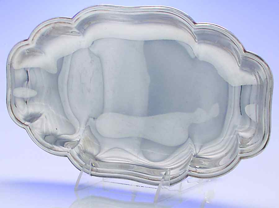 Fluted (Plated, Hollowware, Heritage) Silverplate Bread Tray by Gorham Silver-1