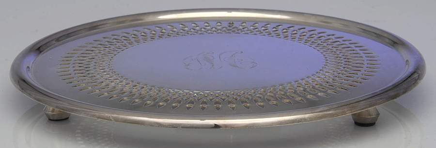 Fluted (Plated, Hollowware, Heritage) Trivet by Gorham Silver-1