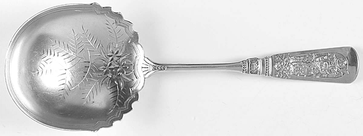 Fontainebleau (Sterling, 1880, No Monograms) Bright Cut Berry/Casserole Spoon by Gorham Silver-1