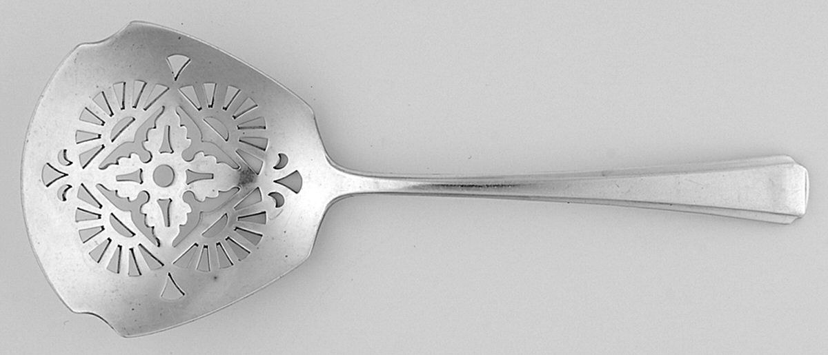 Governor's Lady (Sterling, 1937) Solid Bon Bon Spoon with Pierced Bowl by Gorham Silver-1