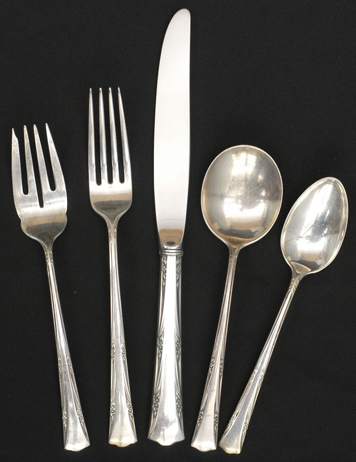 Greenbrier (Sterling, 1938, No Monos) 5 Piece Place Size Setting by Gorham Silver-1