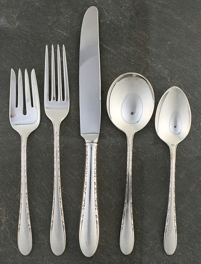 Invitation (Silverplate, 1940) 5 Piece Place Setting by Gorham Silver-1