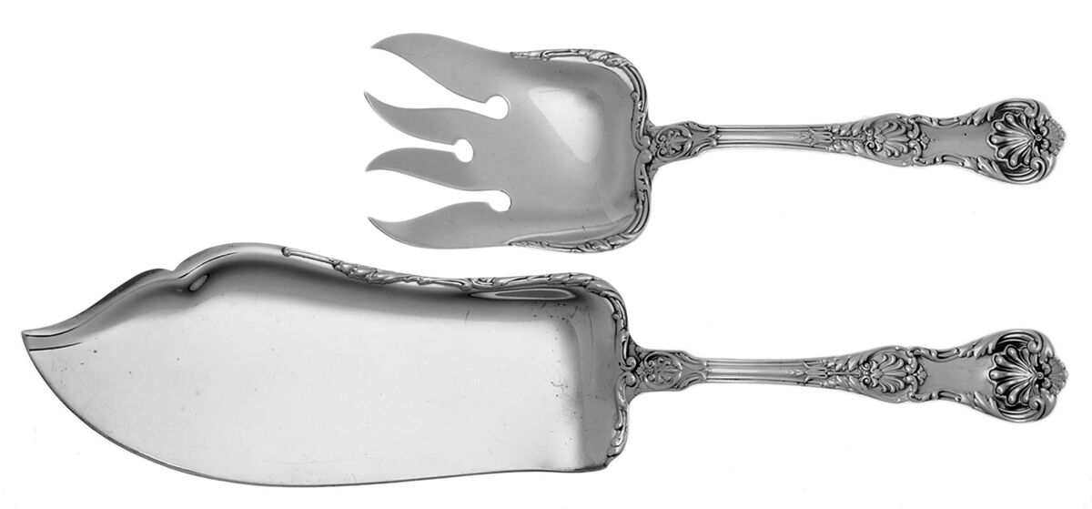 King George (Sterling, 1894, No Monograms) 2 Piece Large Solid Fish Serving Set by Gorham Silver-1