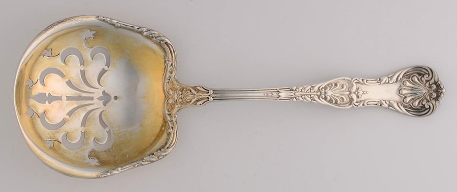 King George (Sterling, 1894, No Monograms) Large Pierced Pea Serving Spoon by Gorham Silver-1