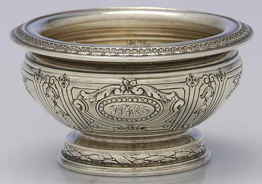 Maintenon (Sterling, Hollowware) Individual Open Salt by Gorham Silver-1