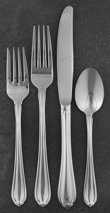 Melon Bud (Stainless) 32 Piece Set by Gorham Silver-1