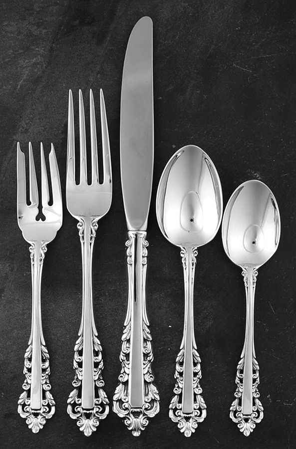Medici (Sterling, 1971) 5 Piece Dinner Size Setting by Gorham Silver-1