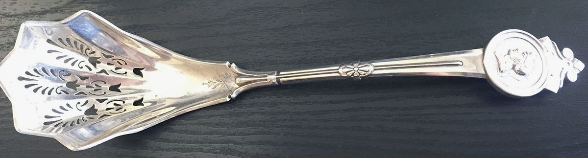 Medallion (Sterling, 1864) Large Bright Cut Ice Serving Spoon by Gorham Silver-1