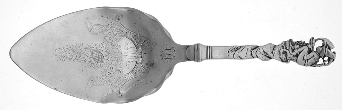 Nuremberg (Sterling, 1885) Large Solid Bright Cut Pie Knife by Gorham Silver-1