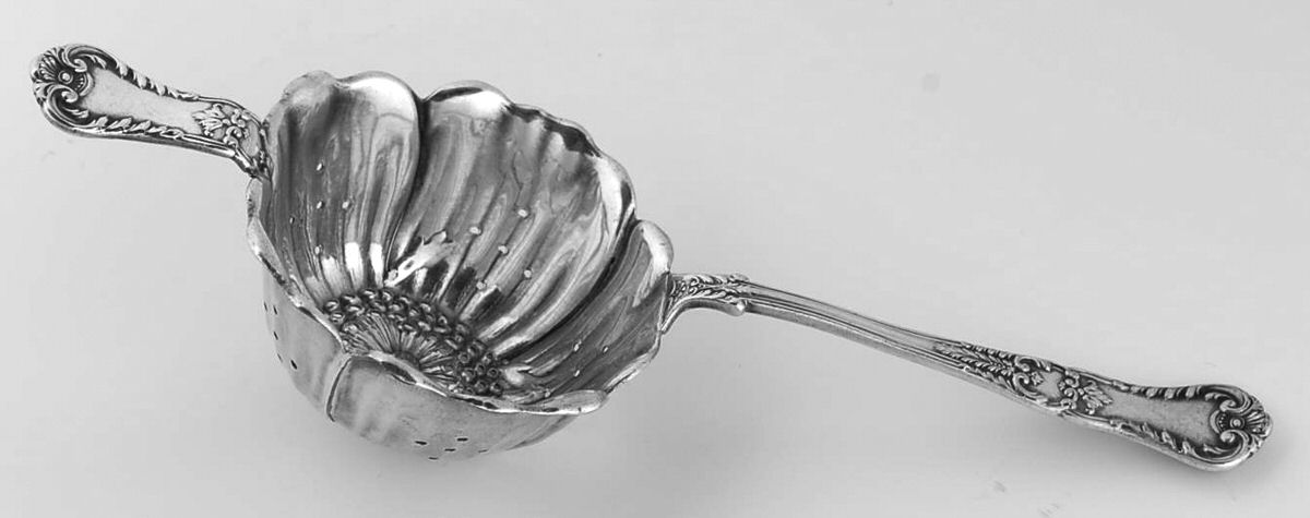 Richmond (Silverplate, 1897) Solid Individual Overcup Tea Strainer by Gorham Silver-1