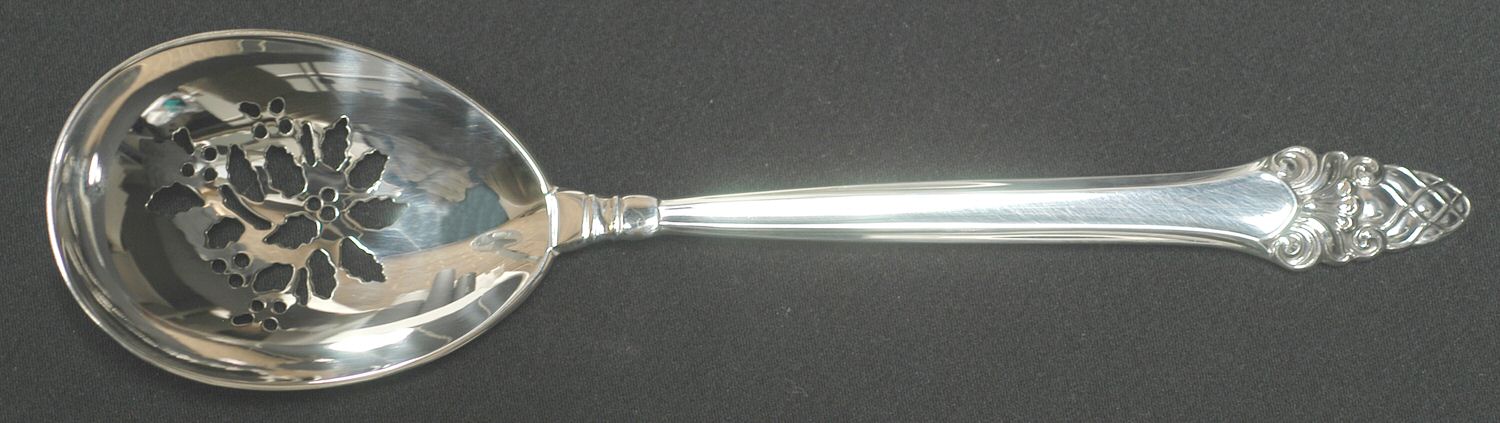 Sovereign-Old (Sterling, 1941, Old)  Holiday Casserole Spoon with Pierced Bowl HC by Gorham Silver-1