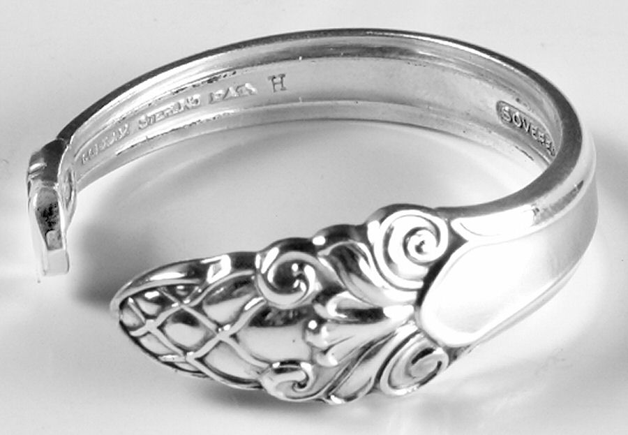 Sovereign-Old (Sterling, 1941, Old)  Sterling Napkin Ring by Gorham Silver-1