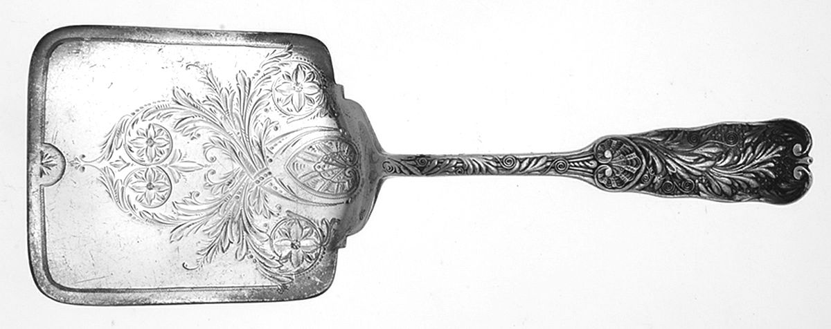 St. Cloud (Sterling, 1885) Solid Waffle Server with Bright Cut by Gorham Silver-1