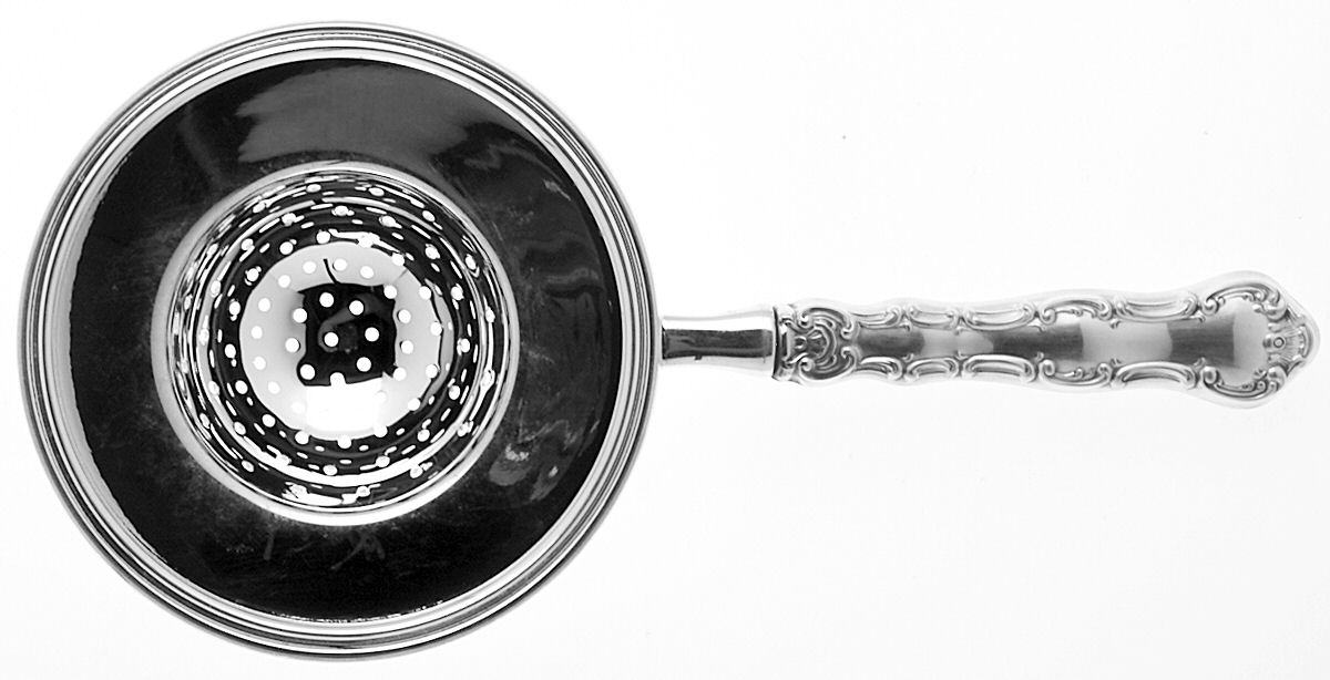 Strasbourg (Sterling, Lion-Anchor-G, 1897) Individual Overcup Tea Strainer with Silverplate Bowl by Gorham Silver-1