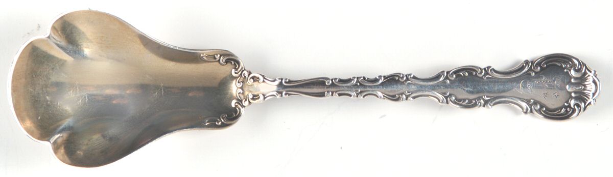 Strasbourg (Sterling, Lion-Anchor-G, 1897) Small Sugar Shell Spoon by Gorham Silver-1