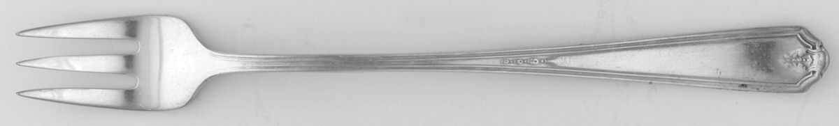 Vanity Fair (Silverplate, 1923) Cocktail/Seafood Fork by Gorham Silver-1