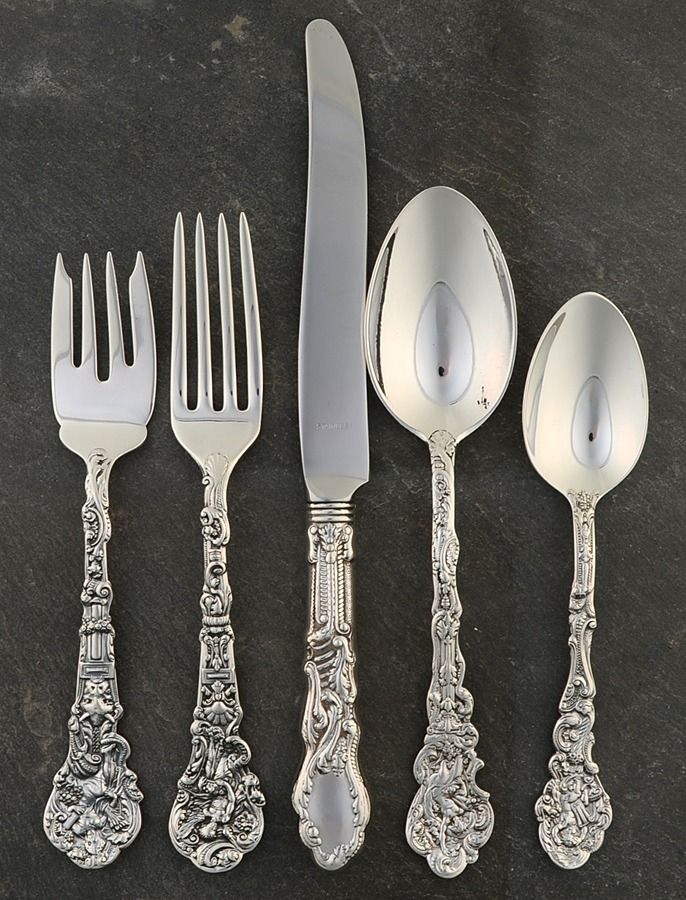 Versailles (Sterling, 1888, No Monograms) 5 Piece Place Size Setting by Gorham Silver-1