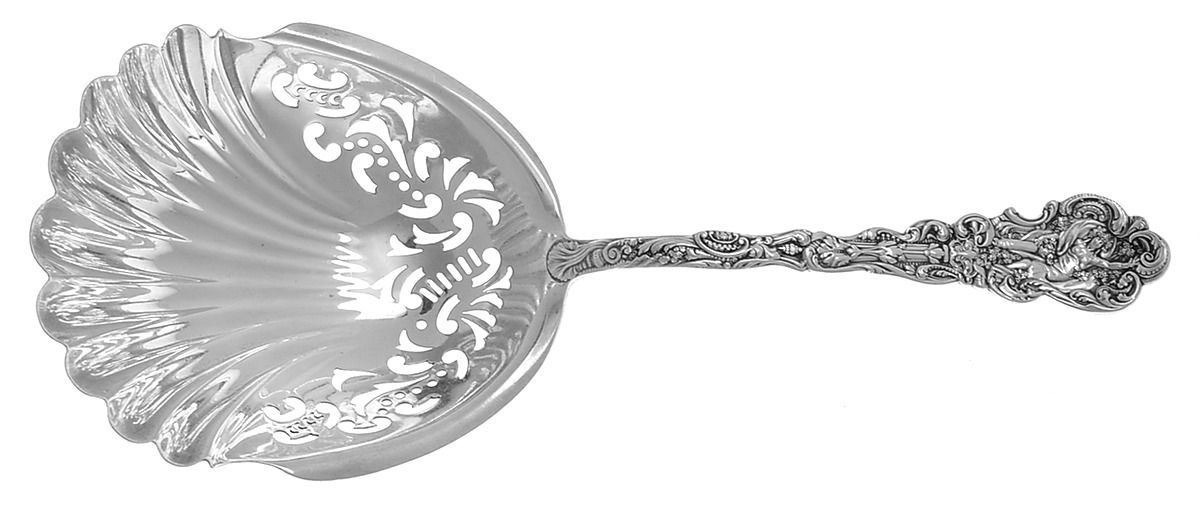 Versailles (Sterling, 1888, No Monograms) Pierced Saratoga Chips Server by Gorham Silver-1