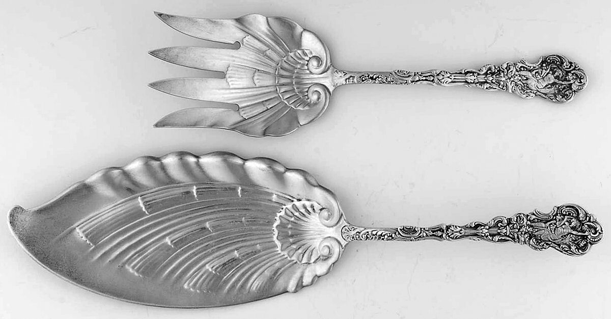 Versailles (Sterling, 1888, No Monograms) Solid 2-Piece Small Fish Serving Set by Gorham Silver-1