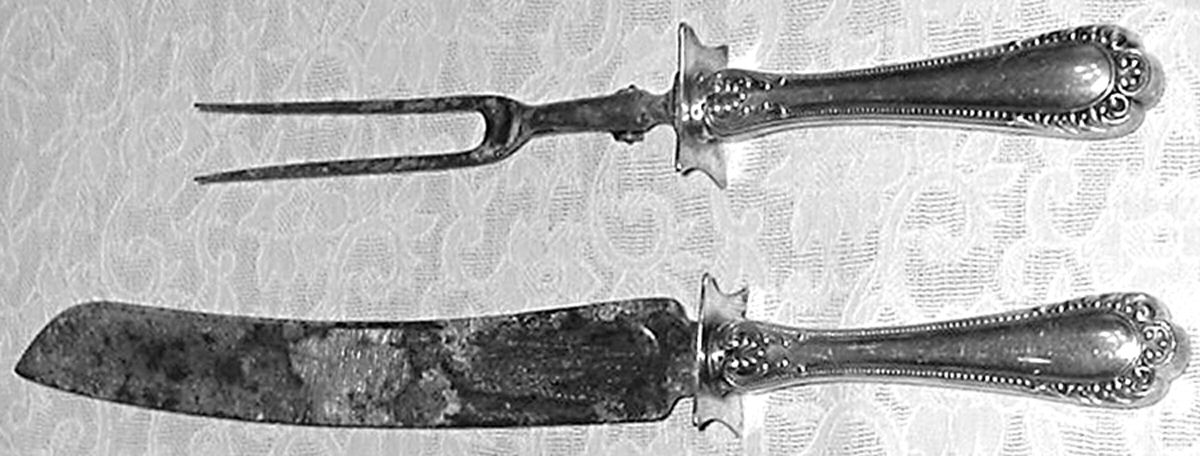 Winthrop (Silverplate, 1896) Large 2-Piece Roast Carving Set w/Stainless Blade by Gorham Silver-1