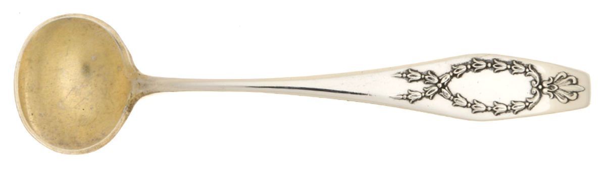 Wreath (Sterling, 1911) Individual Salt Spoon by Gorham Silver-1