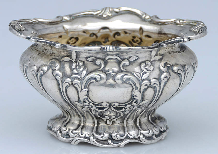 Chantilly-Grand (Sterling Hollowware) Master Open Salt by Gorham Silver-1