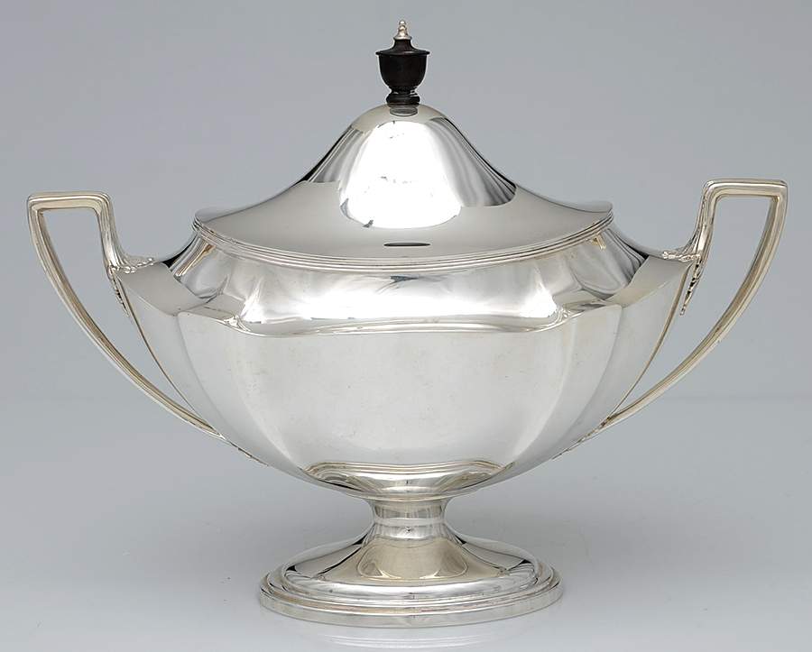 Plymouth-Large (Sterling, Hollowware) Small Tureen & Lid by Gorham Silver-1