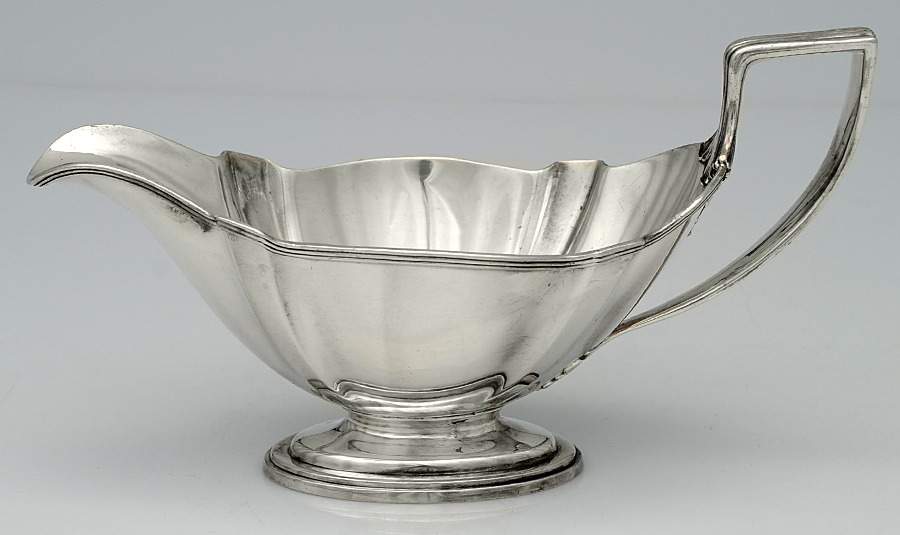 Plymouth-Large (Sterling, Hollowware) Gravy Boat No Underplate by Gorham Silver-1